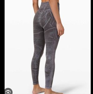 Lululemon Ebb to Street leggings